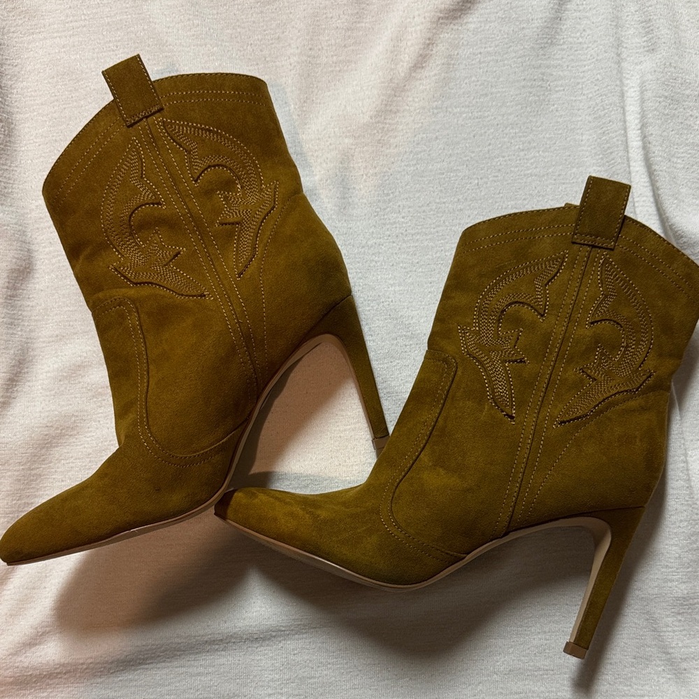 BCBG Suede Cowboy Boots